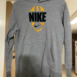 Nike youth large